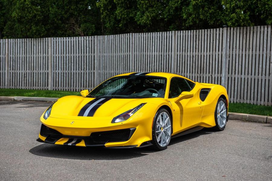  Ferrari 488 Pista 2019 года  (фото 6 из 53)